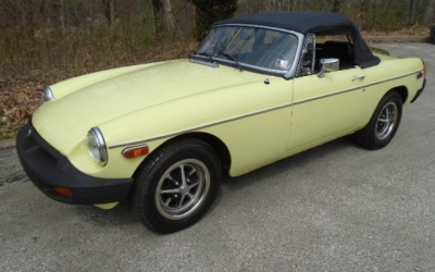 1977 MGB